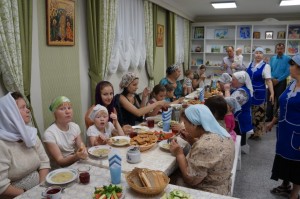 19 августа 2014г, Праздничная трапеза.